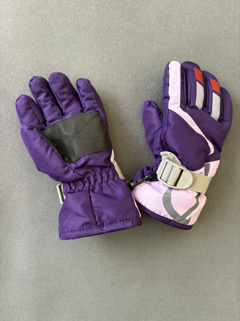Kids Purple Pink Insulated Ski Snow Gloves Adjustable Wrist Strap
